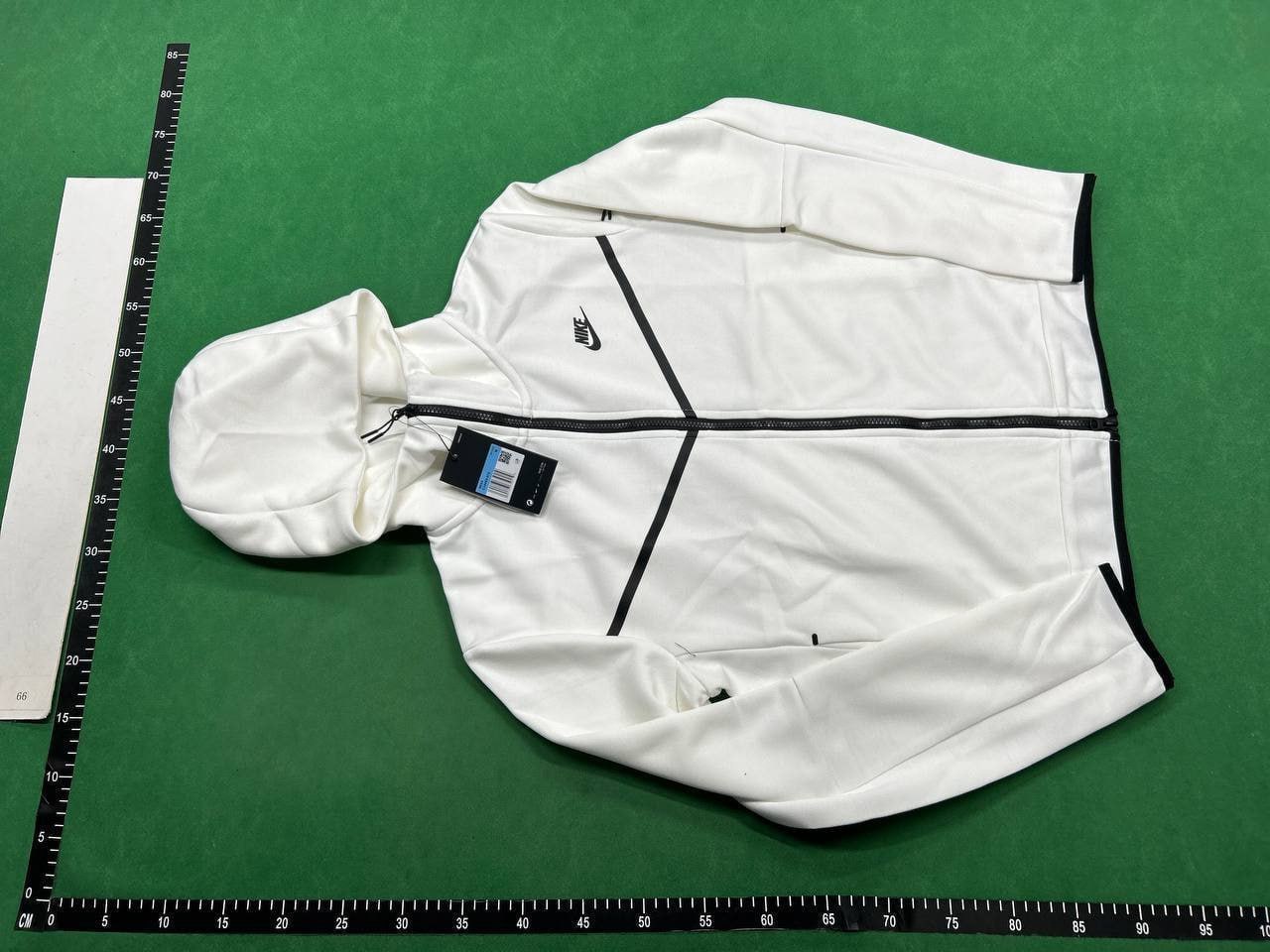 Nike suit -3