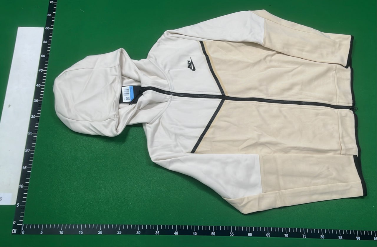 Name Nike suit -5