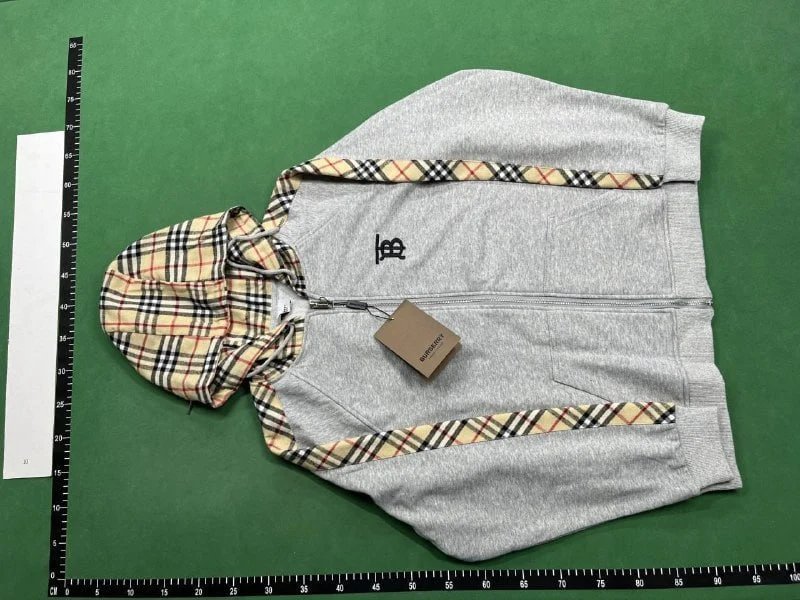 Burberry sweatshirt -4