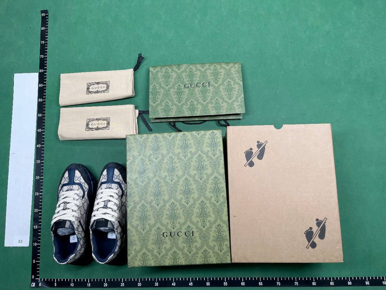 Gucci shoes -4