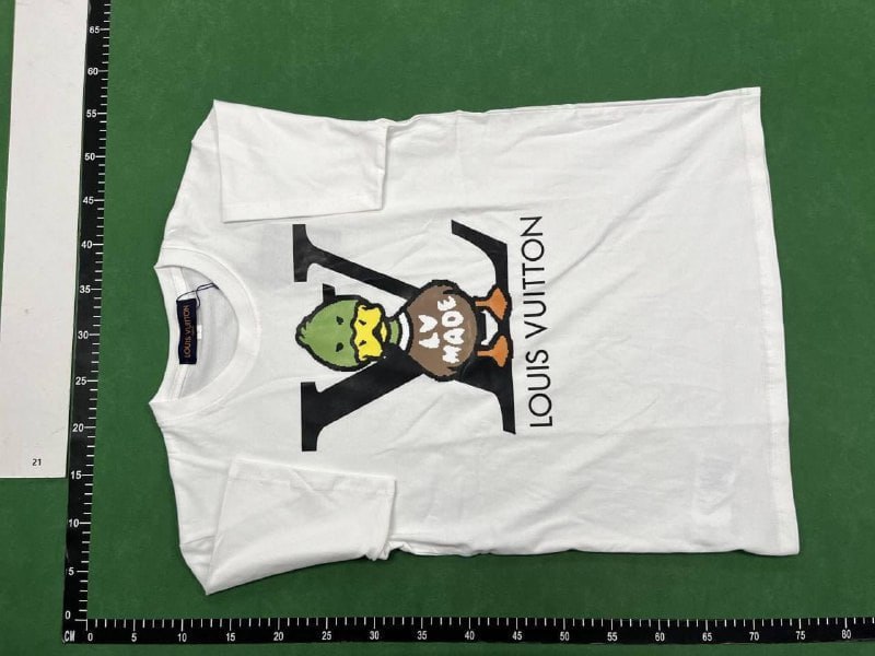 Louis Vuitton T-shirt -4