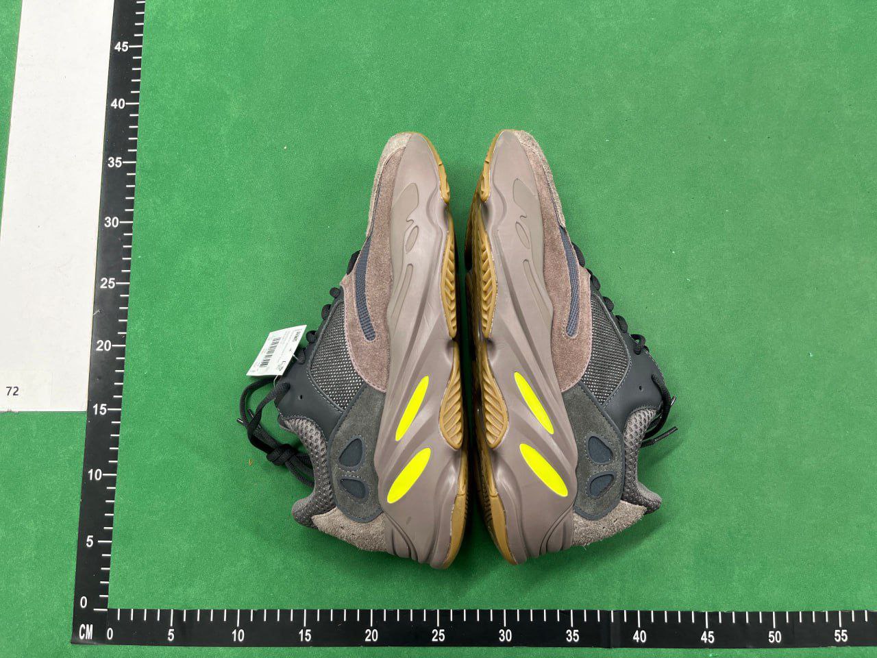 700  -3
