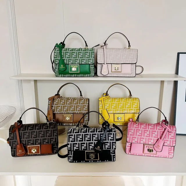   FENDI BAG