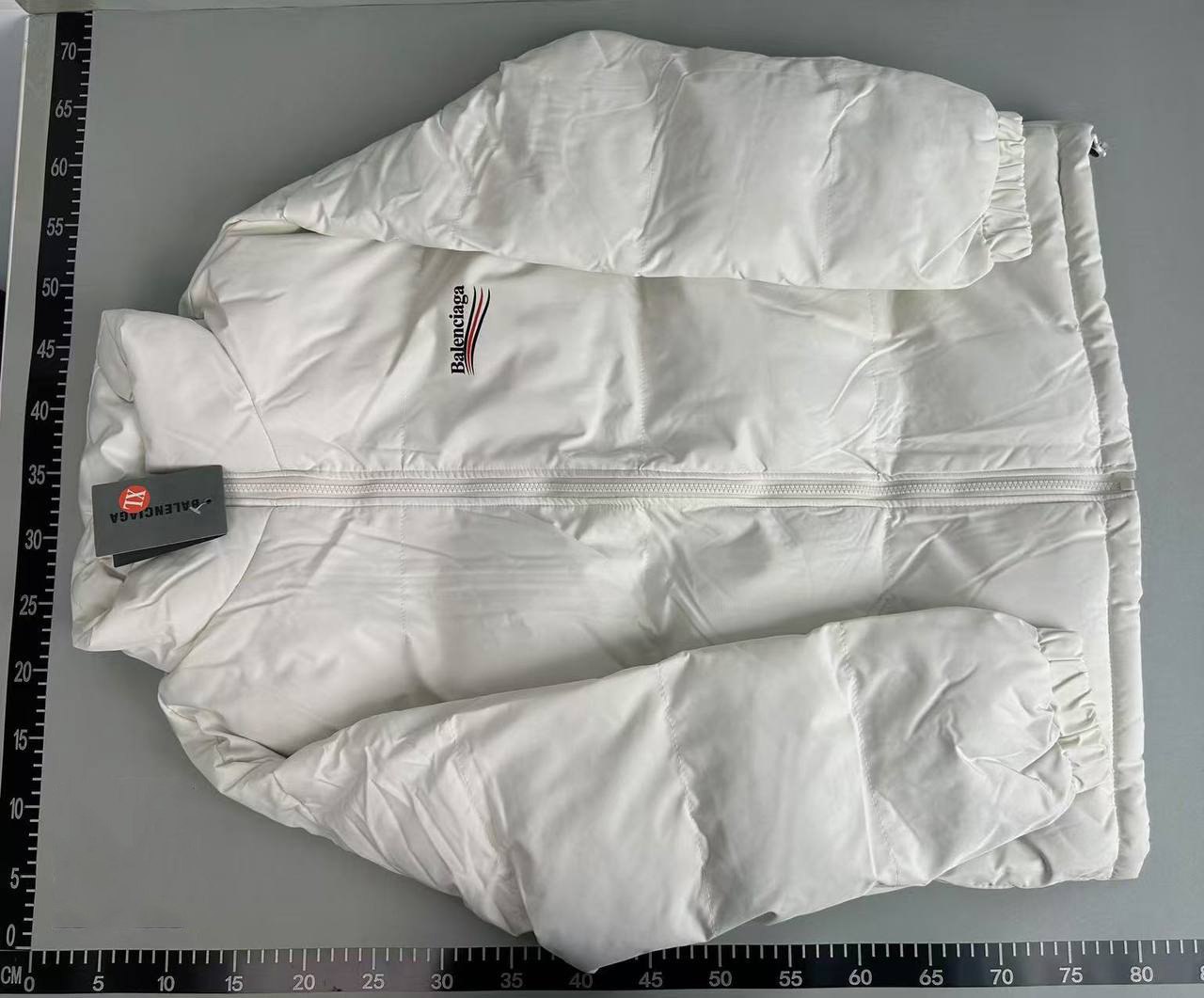  Balenciaga Puffer -2