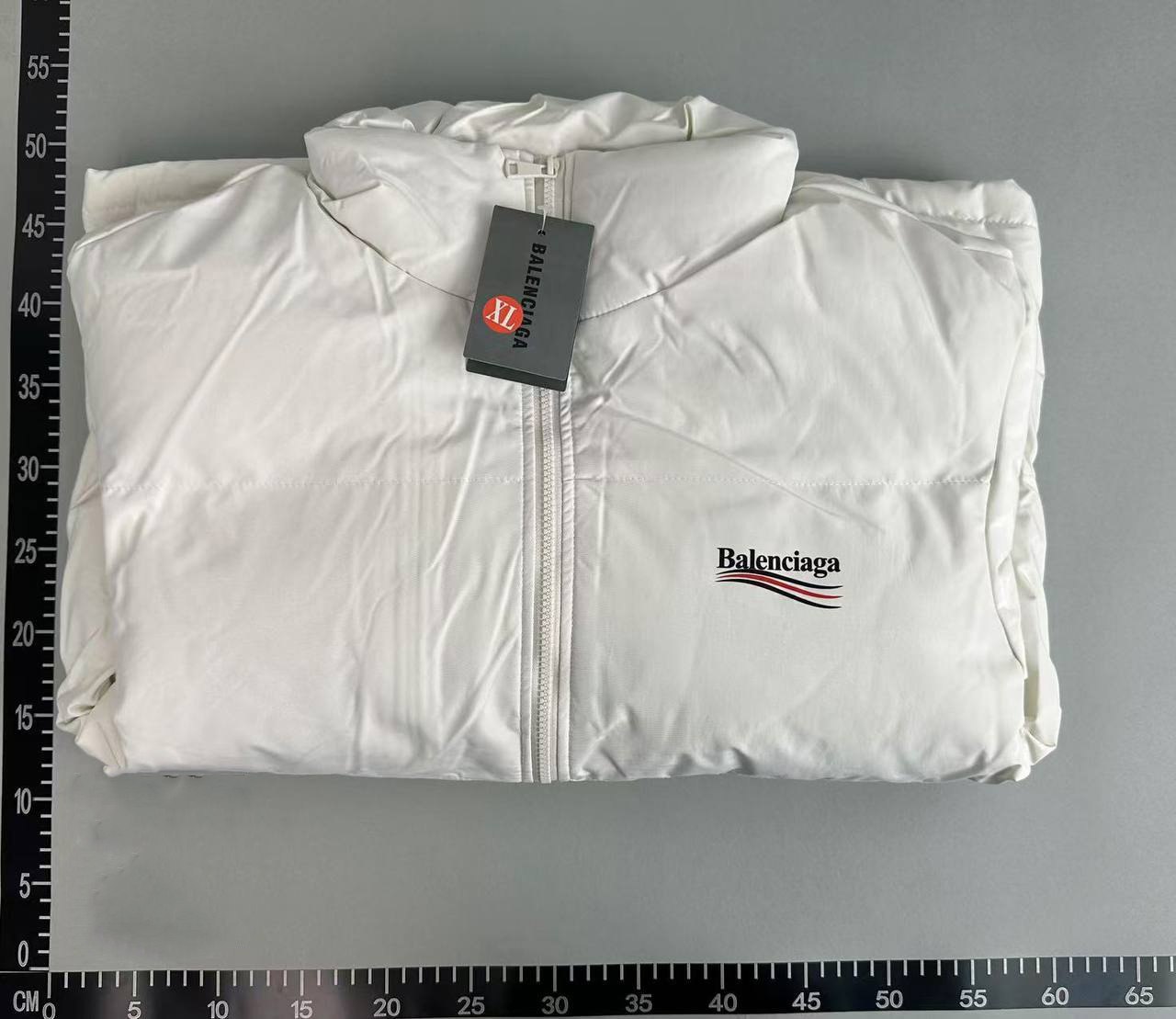 Balenciaga Puffer -4