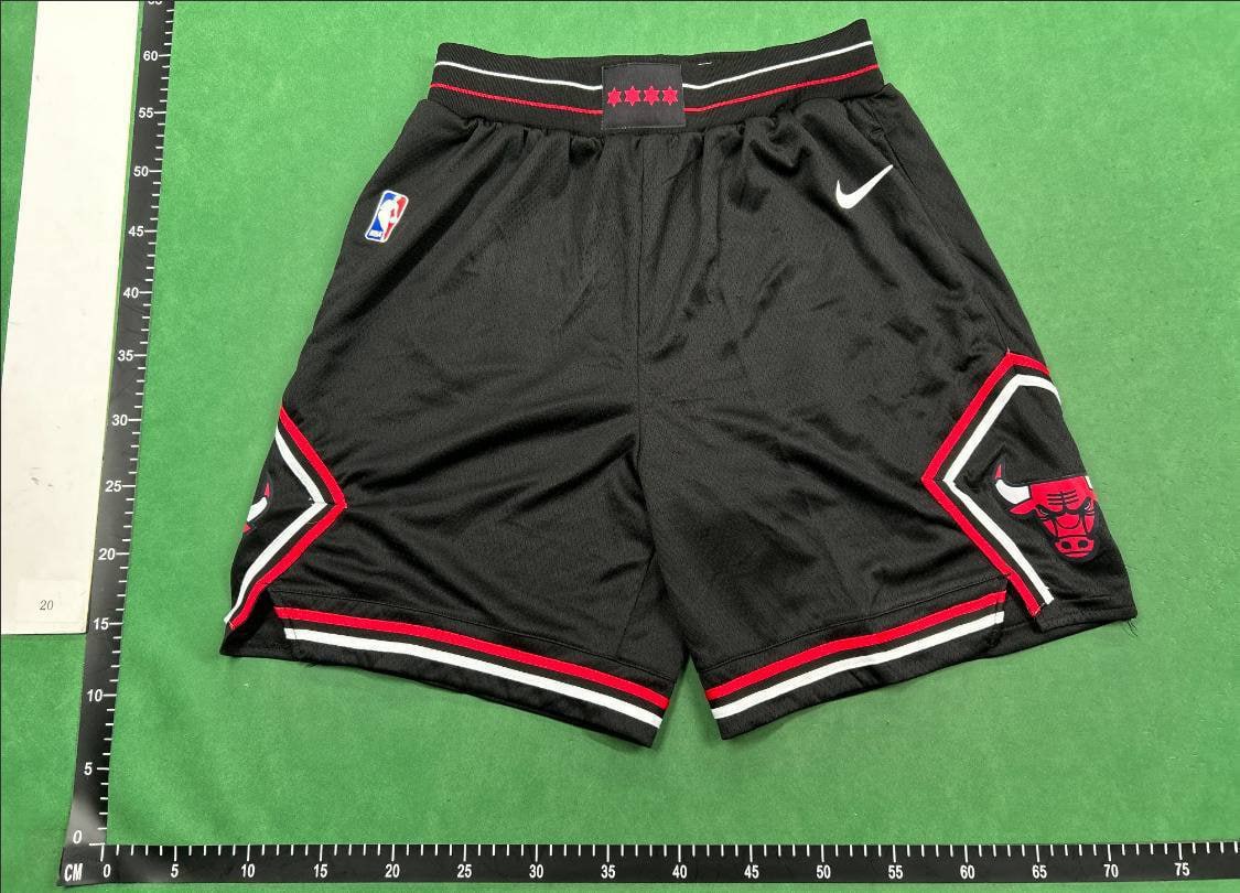      NBA Lakers Nike shorts -2