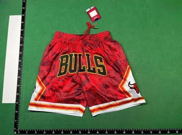      NBA Lakers Nike shorts -4