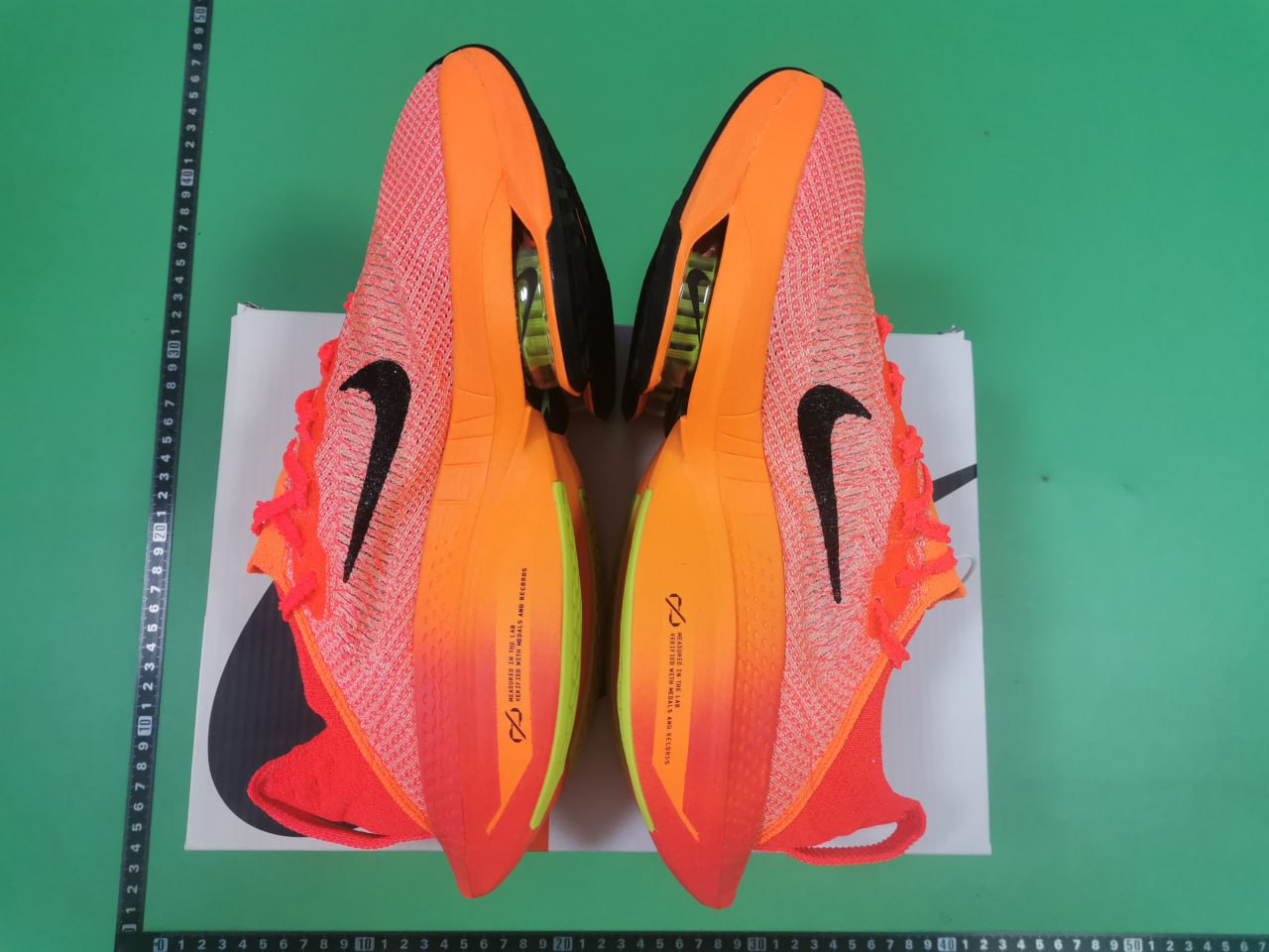  Nike Air Zoom Alphafly -4