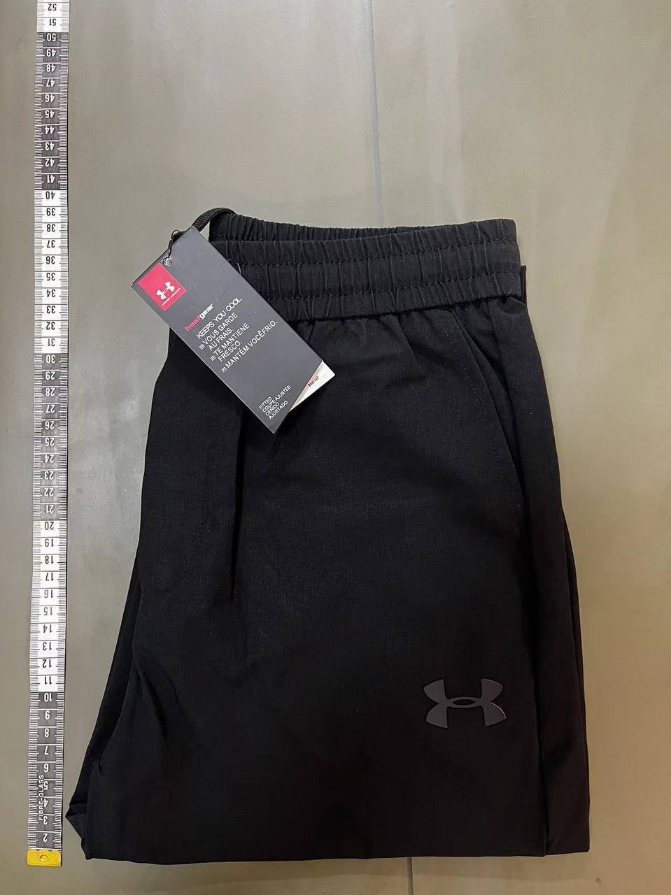 Under Armour -4