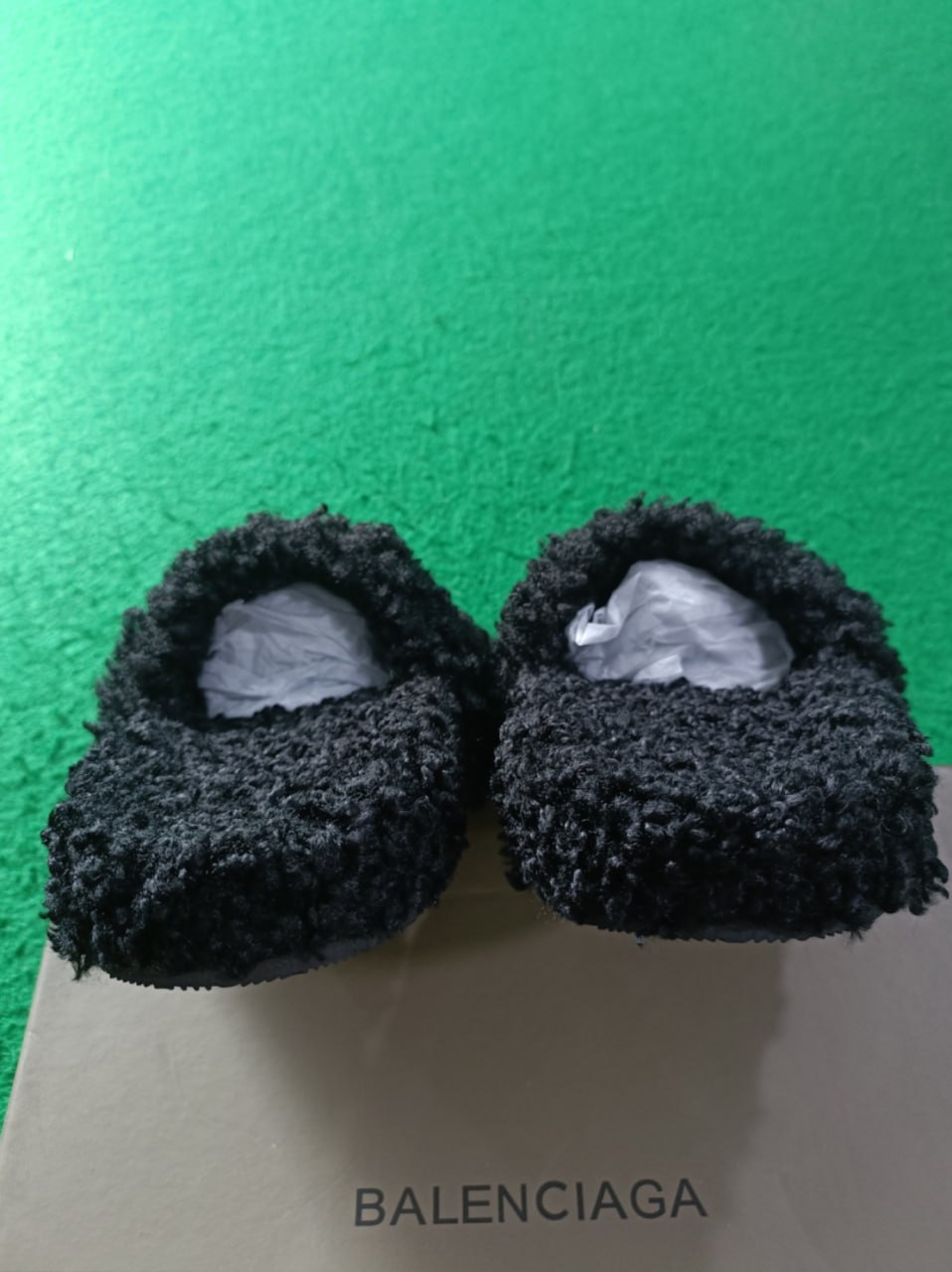     Balenciaga FURRY  -5