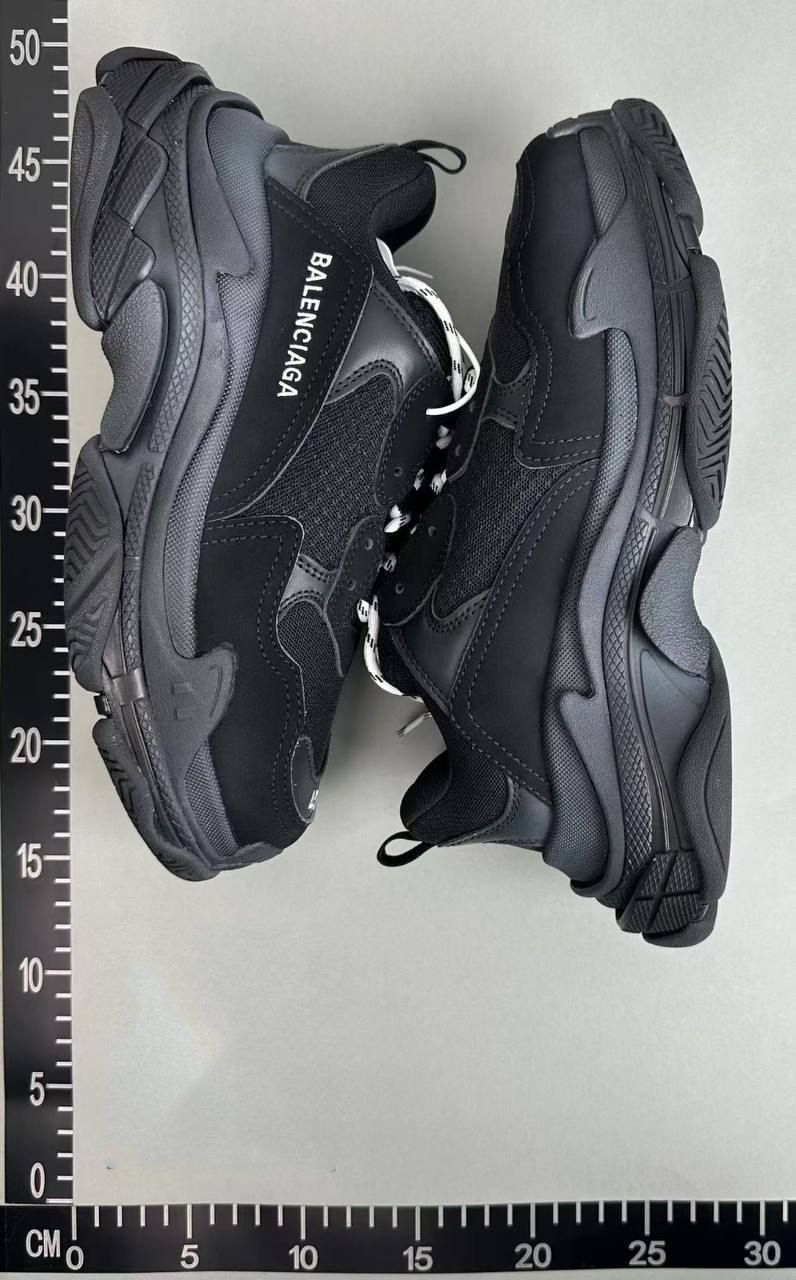     Balenciaga Triple S -2
