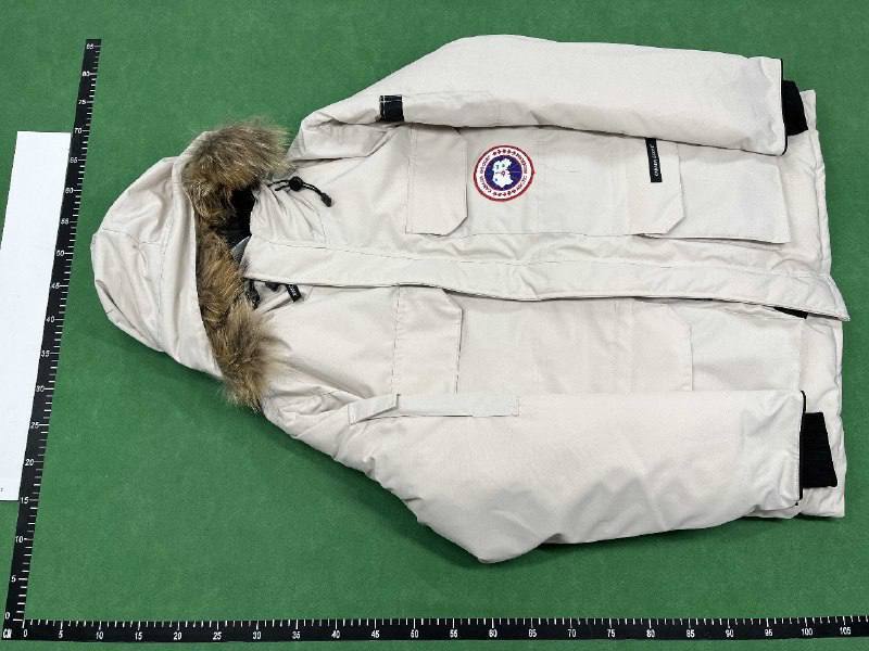  Canada Goose Down Jacket -4