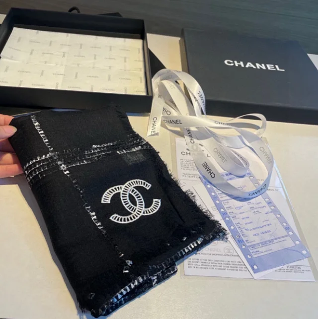 Chanel Tweed Plaid Scarf [4 styles] -3