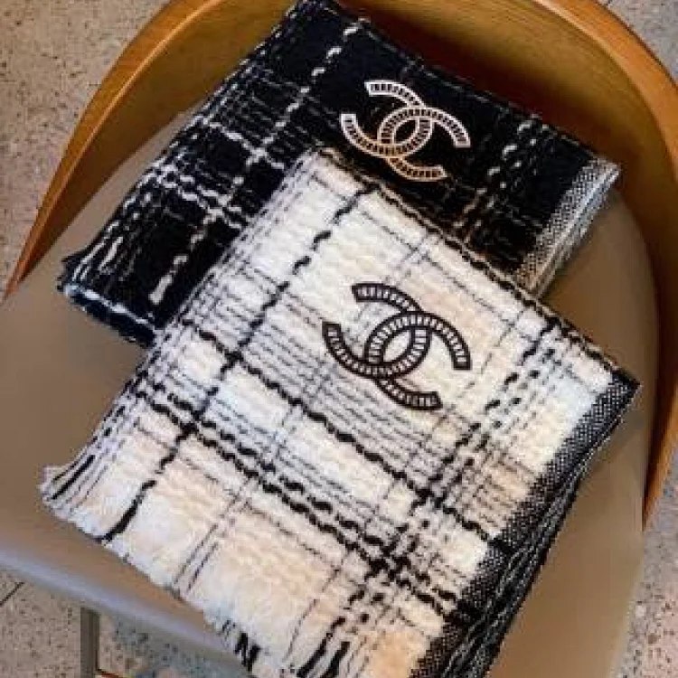 Chanel Tweed Plaid Scarf [4 styles]