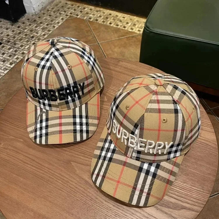 Burberry Vintage Check Cap [32 styles]
