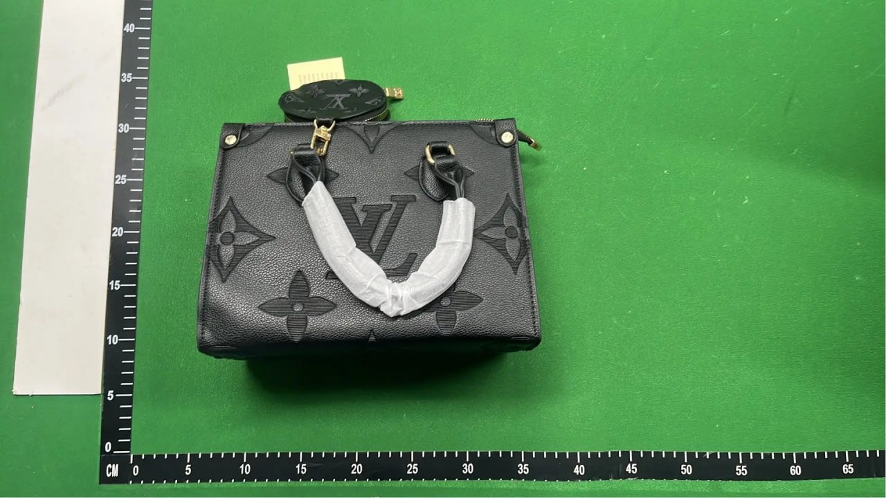 Louis Vuitton OnTheGo Tote Bag [40 styles] -2