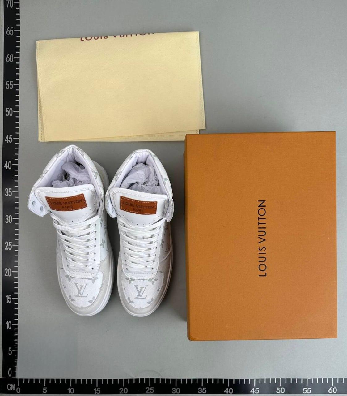 Louis Vuitton High-Top Sneakers [14 styles] -3
