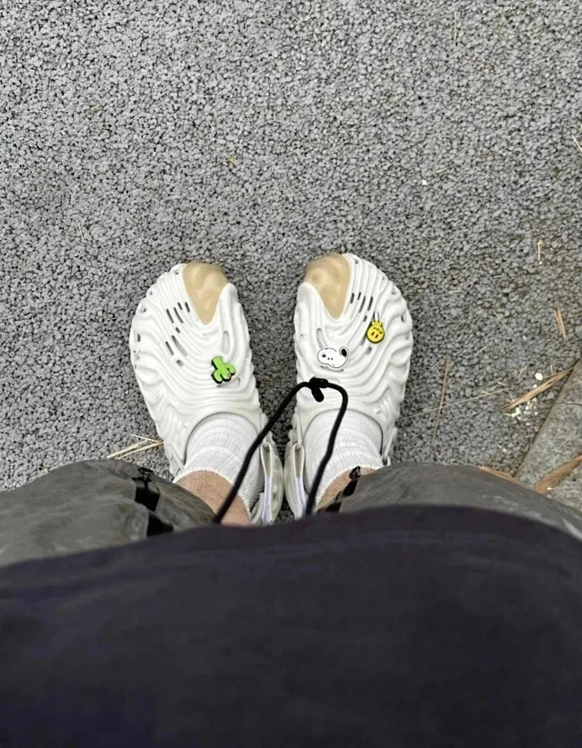  Pure Original Salehe Bebury × Crocs