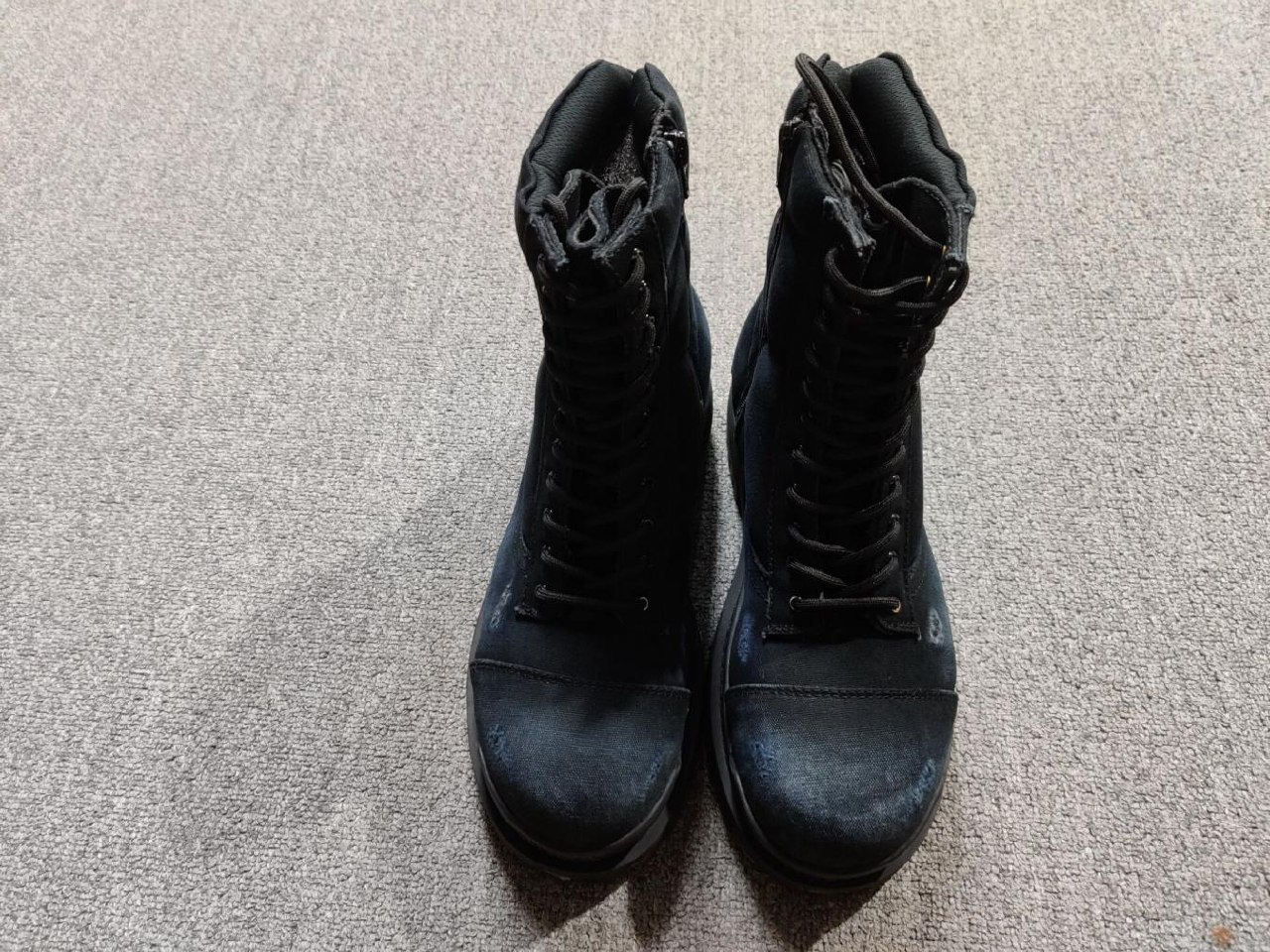  Dr.Martens Combat Boots - Durable Leather Military Style Footwear [12 styles] -3