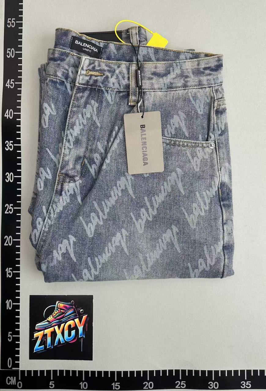 Balenciaga Jeans -3