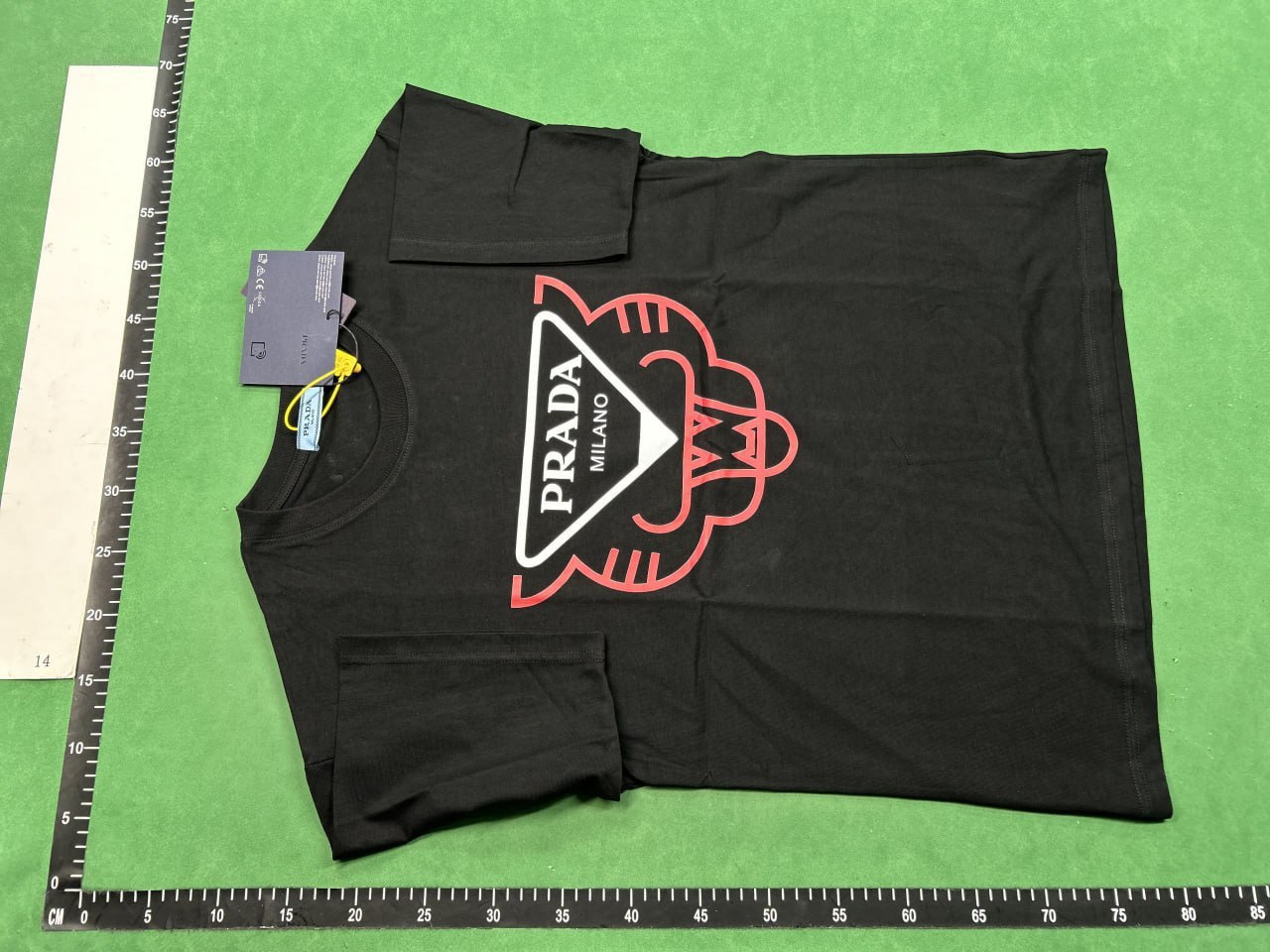 Prada t-shirt tee -5