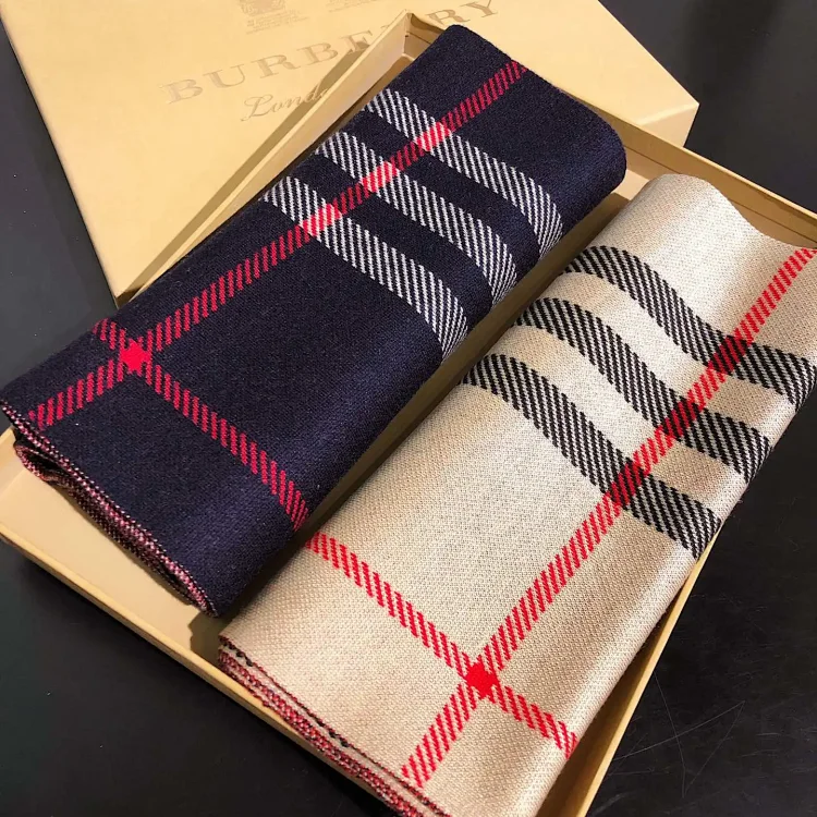   Burberry Scarf -2