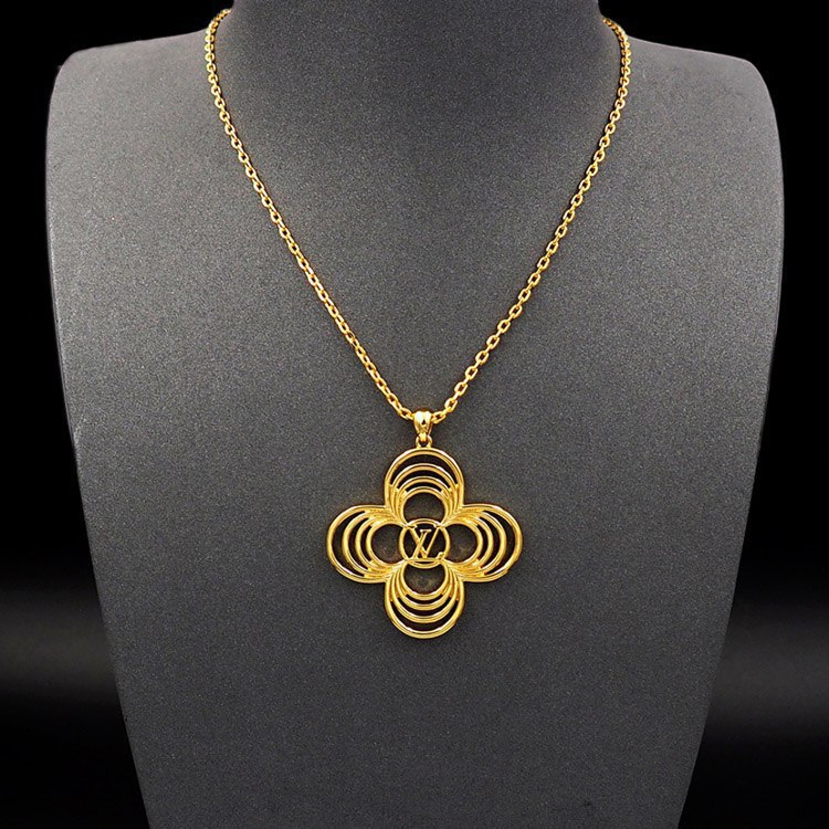   Louis Vuitton LV Floral Round Flower Hollow Metal Wire Outline Necklace -4