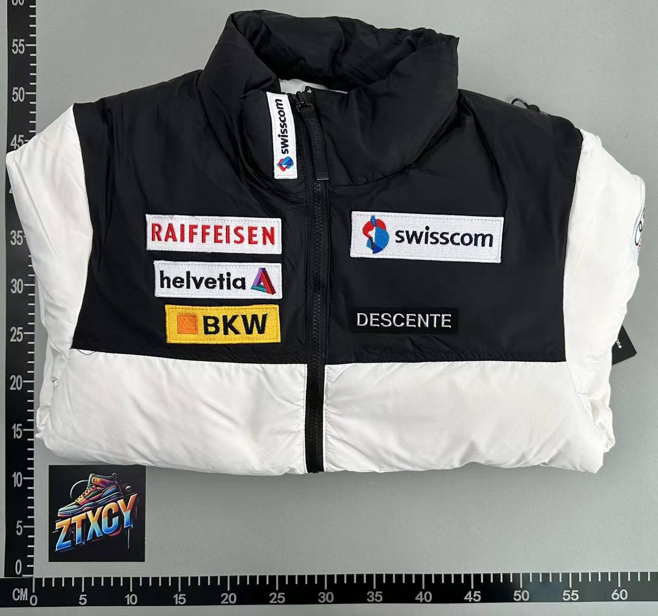  Descente Ski Jacket -2