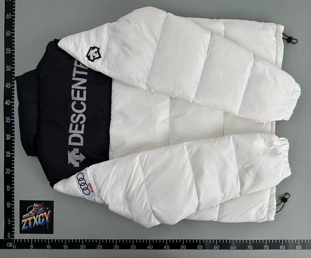  Descente Ski Jacket -3