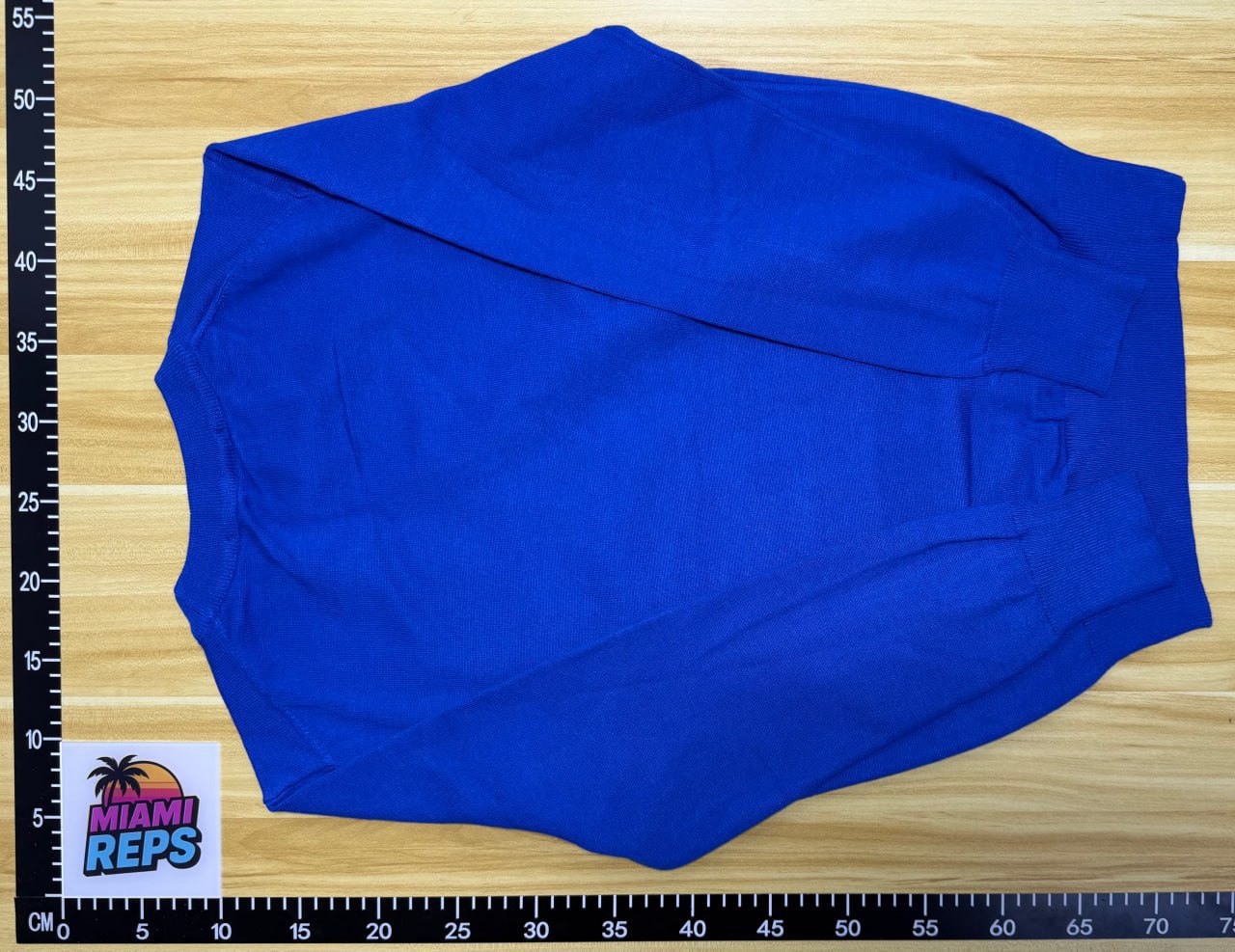 Givenchy Dog Logo Sweater [5 styles] -3