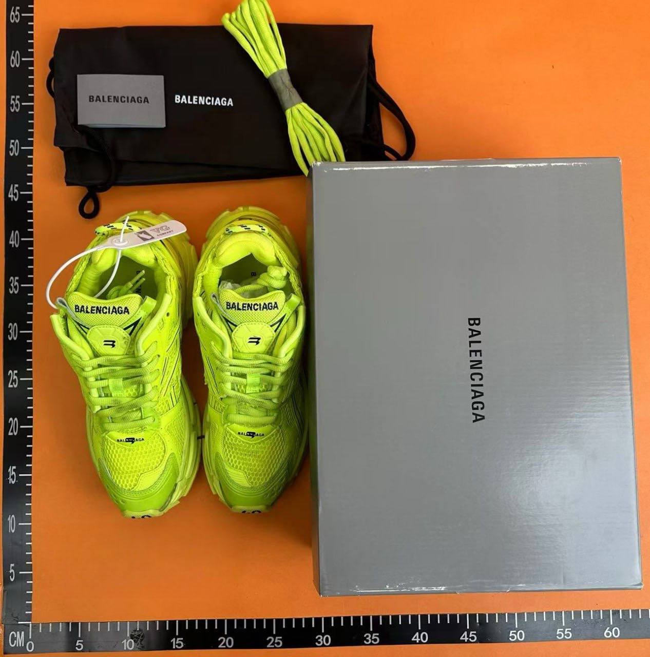  Balenciaga Runner -5