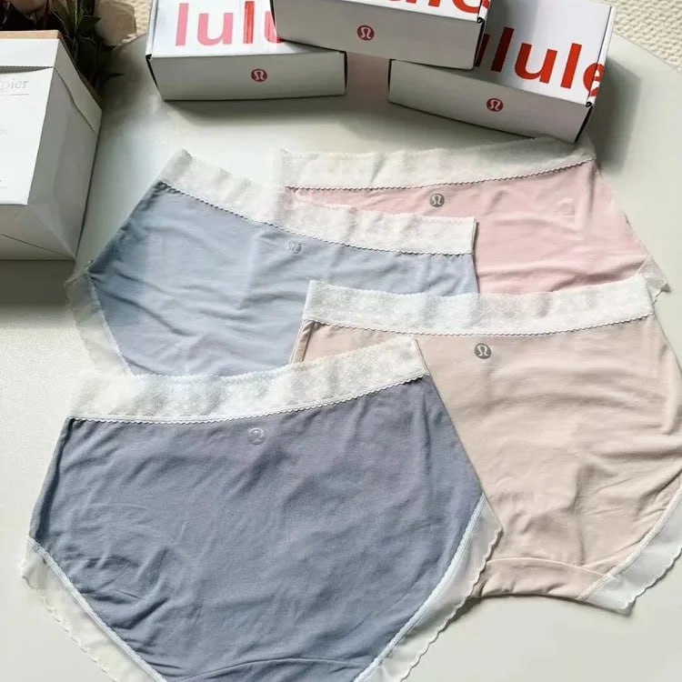 Lululemon Maya Underwear [8 styles]