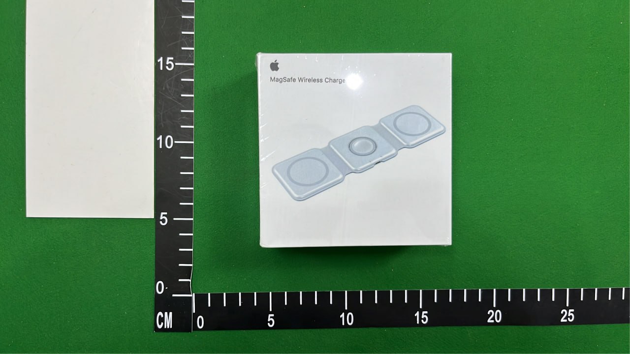 Apple MagSafe Wireless Charger Trio [2 styles] -3