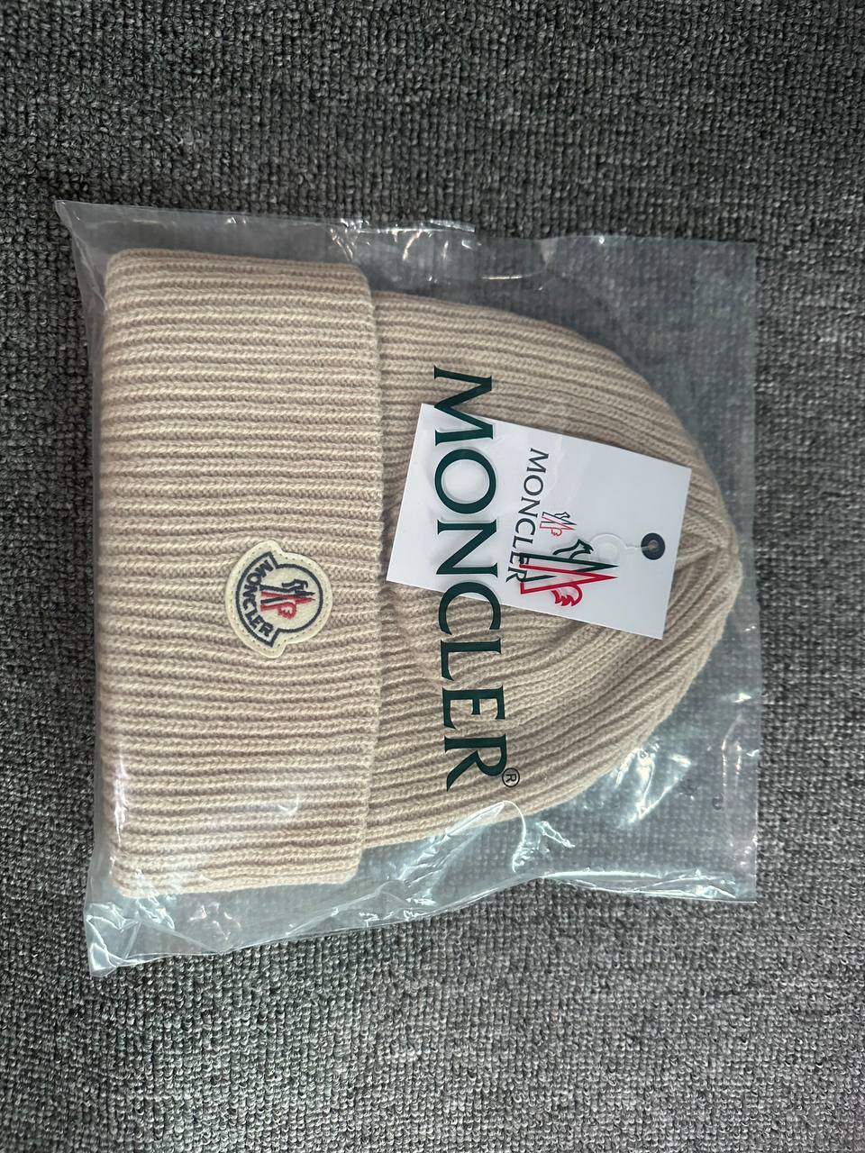  Moncler Hat -4