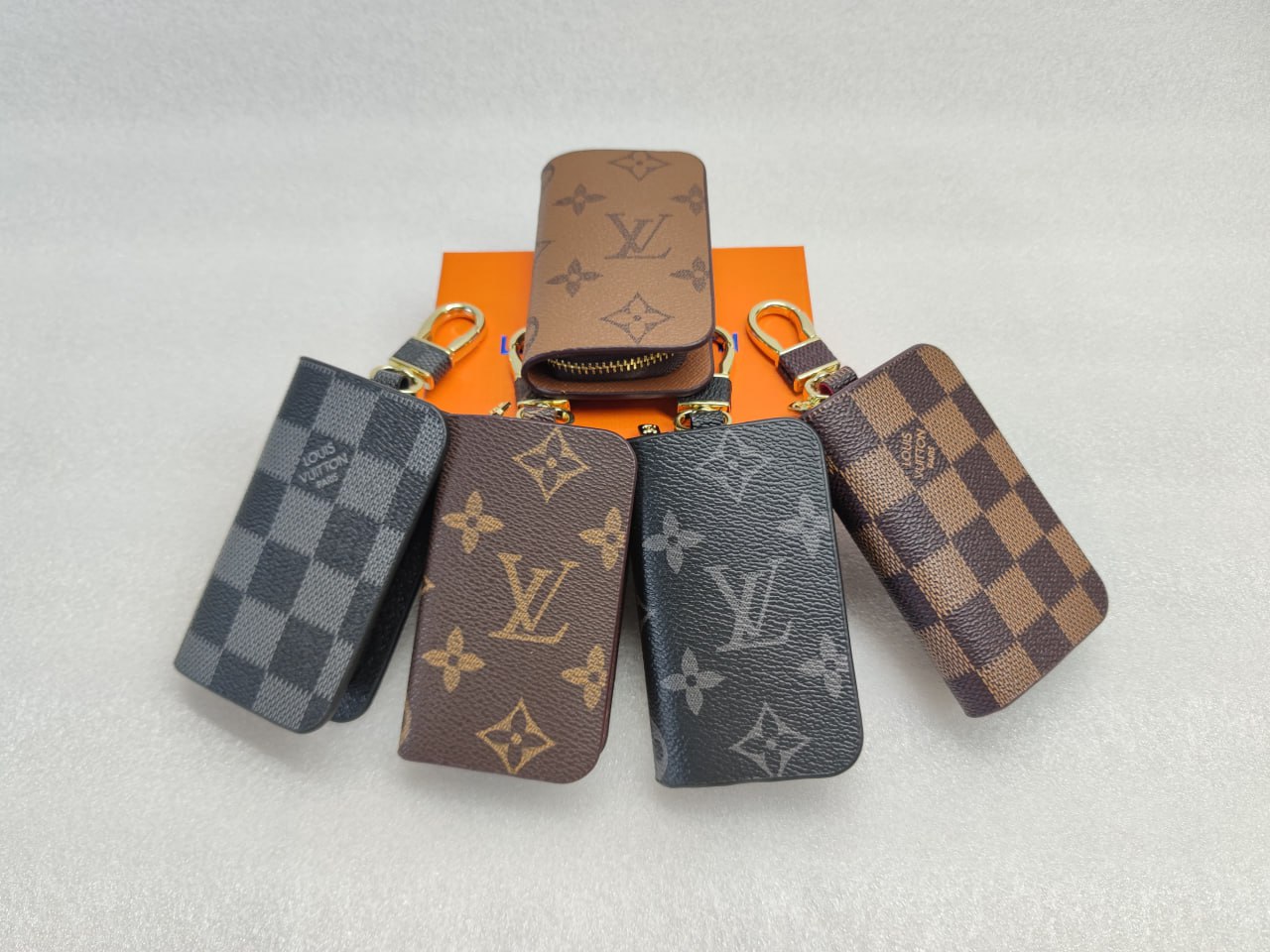  Louis Vuitton/Gucci Card Case -2